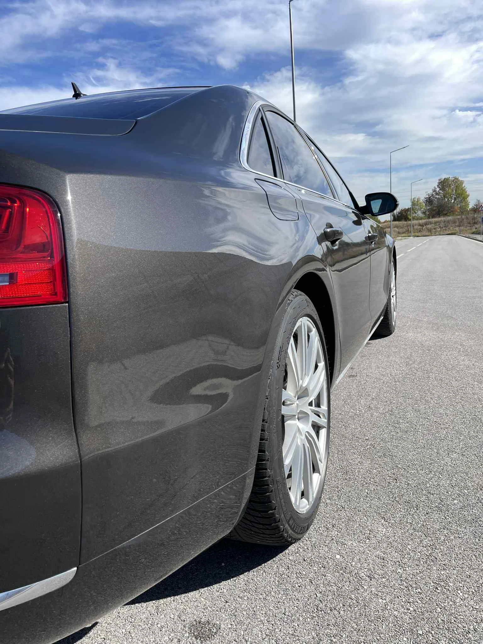 Audi A8, снимка 7 - Автомобили и джипове - 54584721