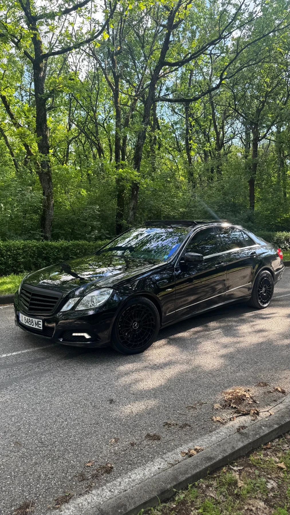 Mercedes-Benz E 350 Avantgarde, снимка 2 - Автомобили и джипове - 54663191