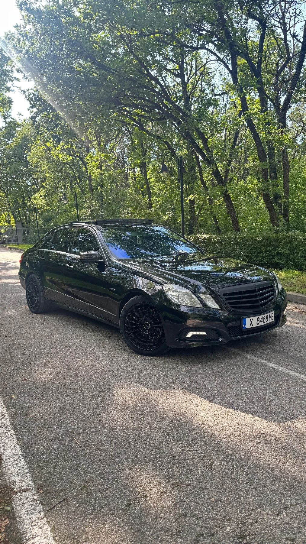 Mercedes-Benz E 350 Avantgarde, снимка 4 - Автомобили и джипове - 54663191