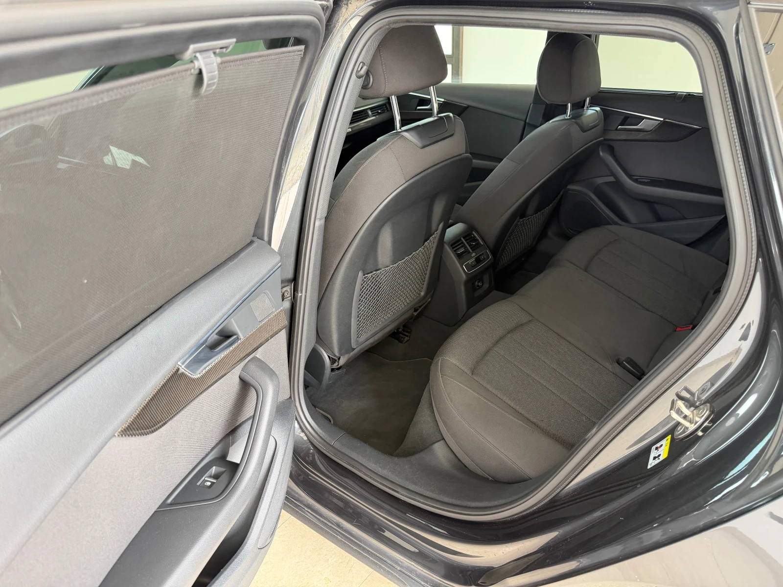 Audi A4 50TDI Quattro , снимка 15 - Автомобили и джипове - 55139664