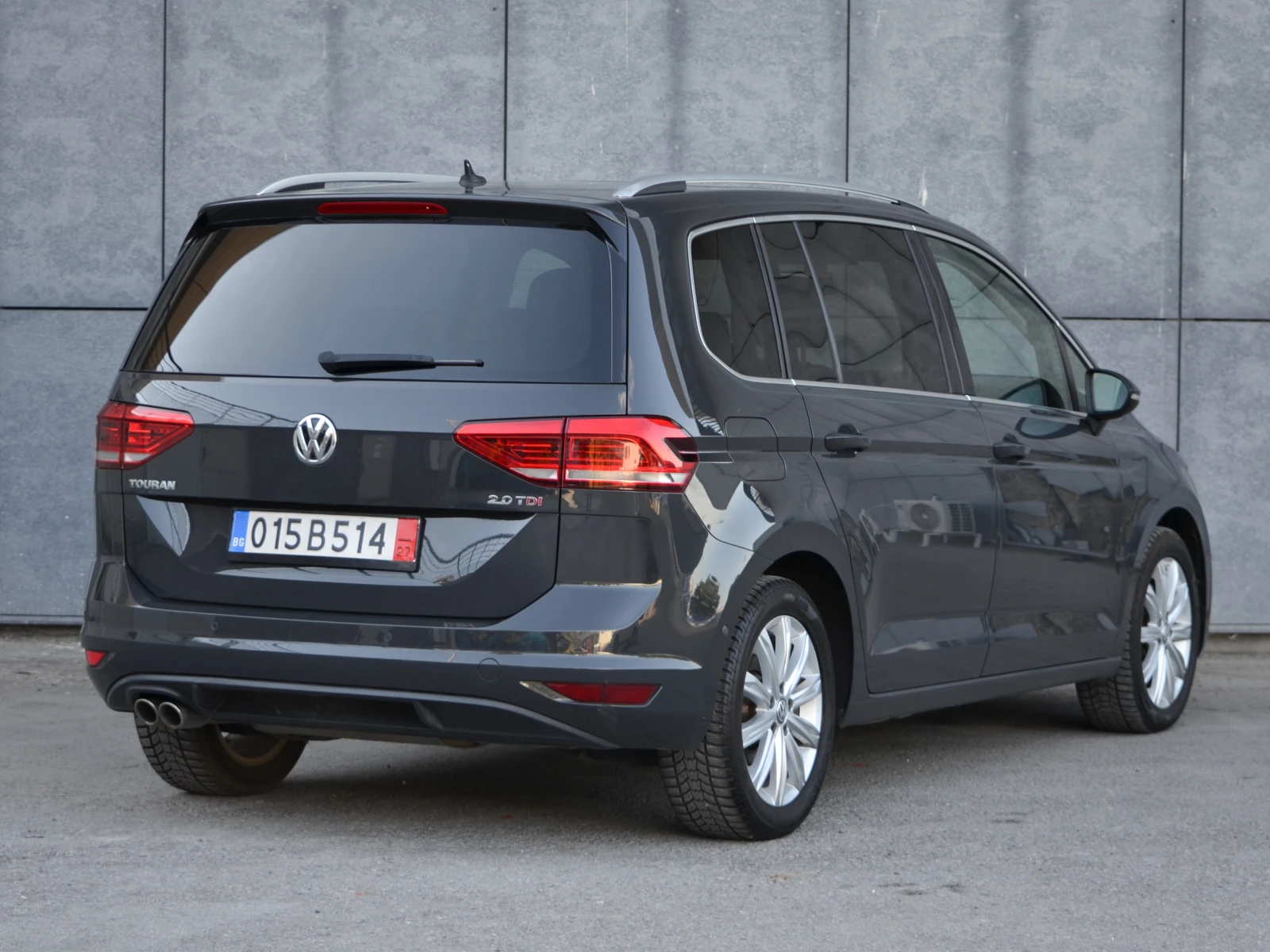 VW Touran 2.0 TDI 190hp 4x4, снимка 5 - Автомобили и джипове - 55688144