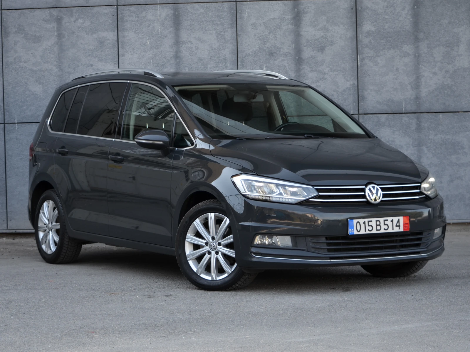 VW Touran 2.0 TDI 190hp 4x4, снимка 3 - Автомобили и джипове - 55688144