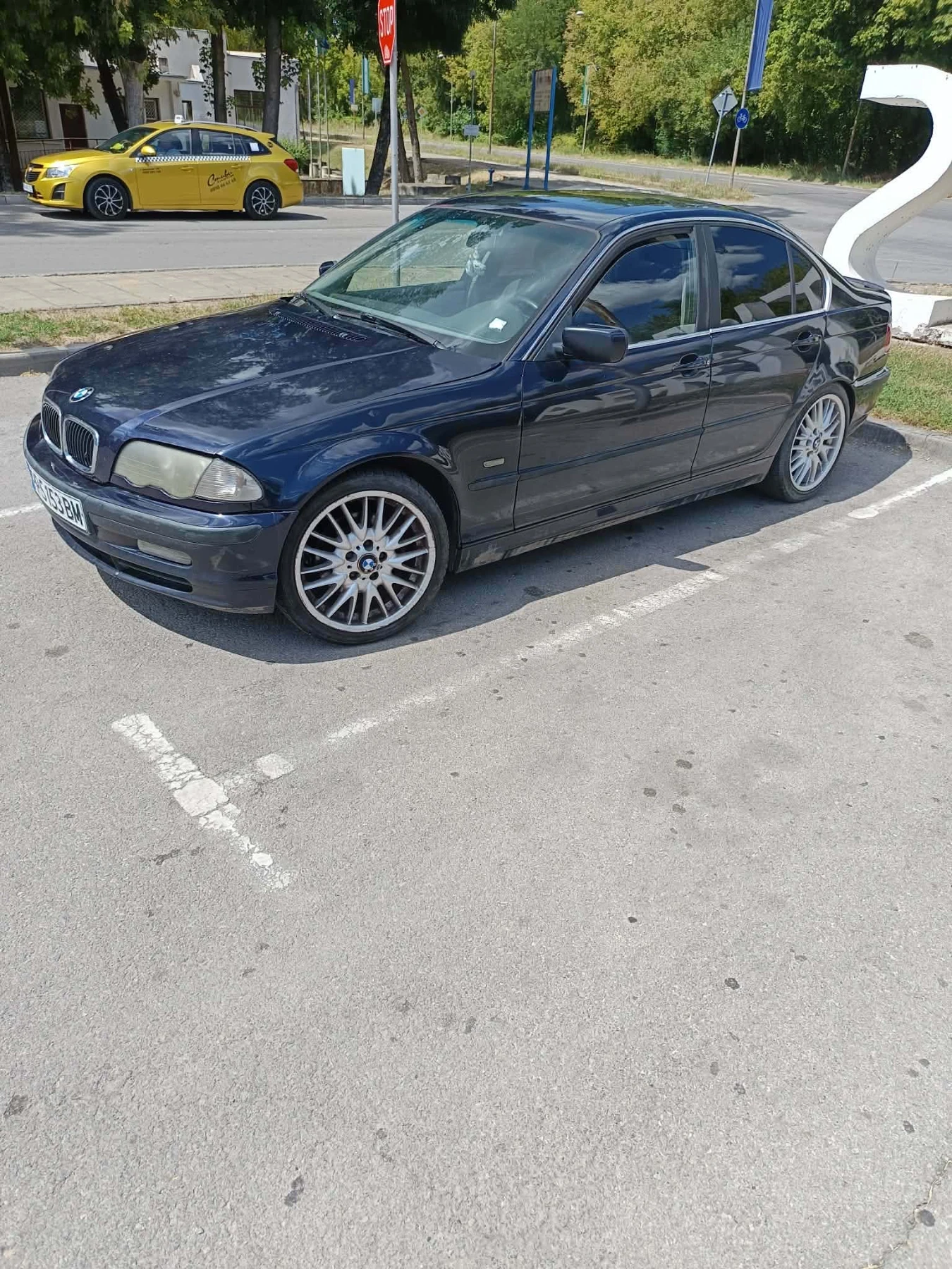 BMW 320 2.0, снимка 4 - Автомобили и джипове - 55711162