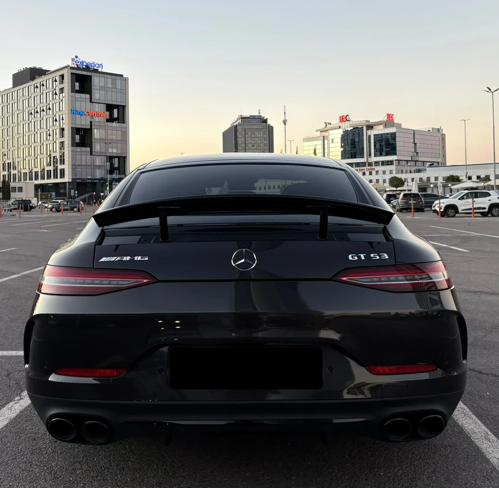 Mercedes-Benz GT 5.3 AMG Възможност лизинг, снимка 5 - Автомобили и джипове - 55975132