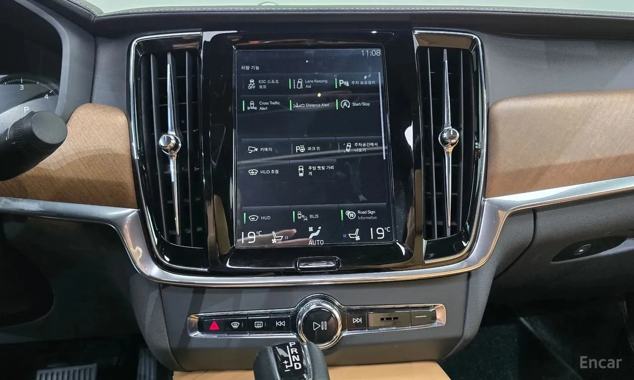 Volvo S90 * D5 AWD Inscription * ФИНАНСИРАНЕ, снимка 14 - Автомобили и джипове - 56134688