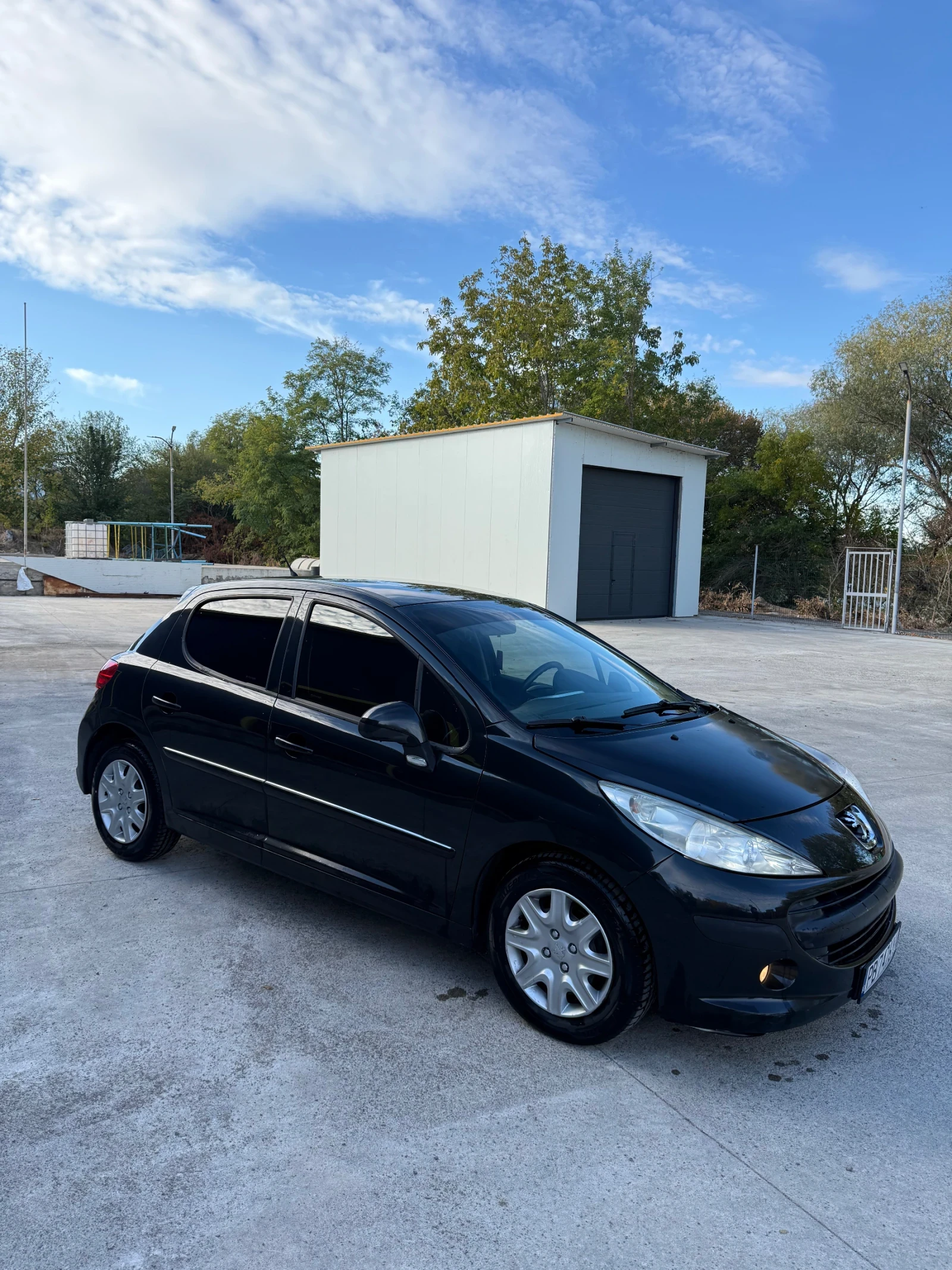 Peugeot 207 LPG, снимка 12 - Автомобили и джипове - 56615370