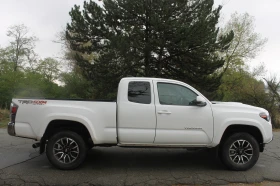 Toyota Tacoma 50000км., снимка 10