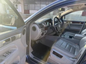 VW Touareg 4.2 V8 AUTOMATIC OFFROAD PACK + GAS, снимка 10