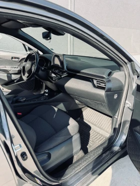 Toyota C-HR 1.8 Hybrid, снимка 11
