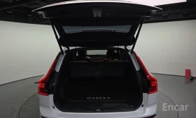 Volvo XC60 D4 Inscription | ОБДУХВАНЕ | HEAD-UP | ПАНОРАМА |  - 19200 € / 37551.94 лв. - 36778882 17