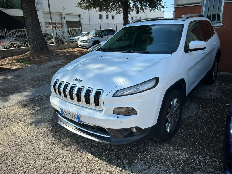 Jeep Cherokee 2.0mJet 170k.с ---БЕЗ АНАЛОГ---, снимка 2 - Автомобили и джипове - 47363321