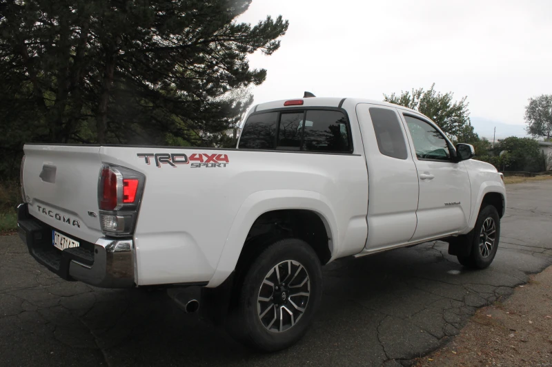 Toyota Tacoma 47000км., снимка 9 - Автомобили и джипове - 51961333