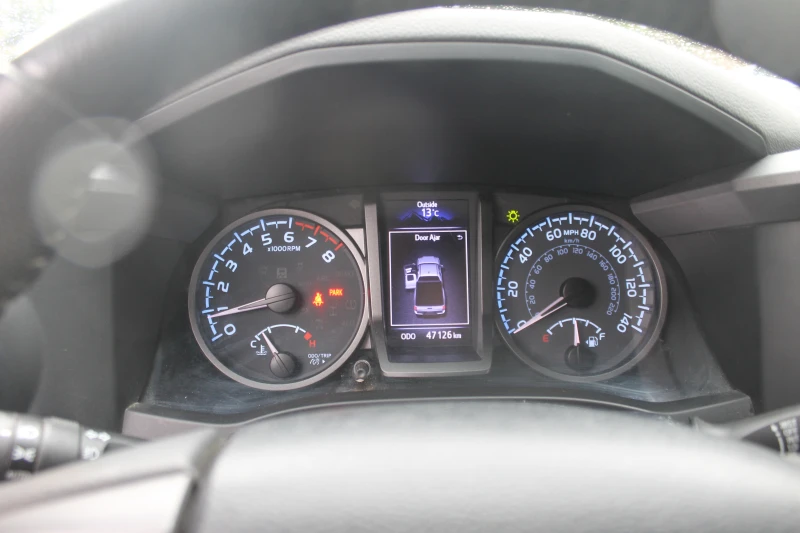 Toyota Tacoma 47000км., снимка 16 - Автомобили и джипове - 51961333