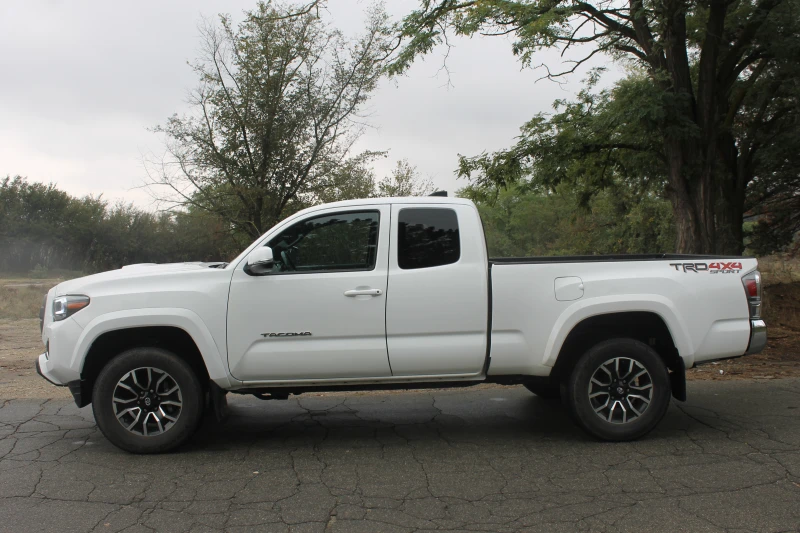 Toyota Tacoma 47000км., снимка 5 - Автомобили и джипове - 51961333