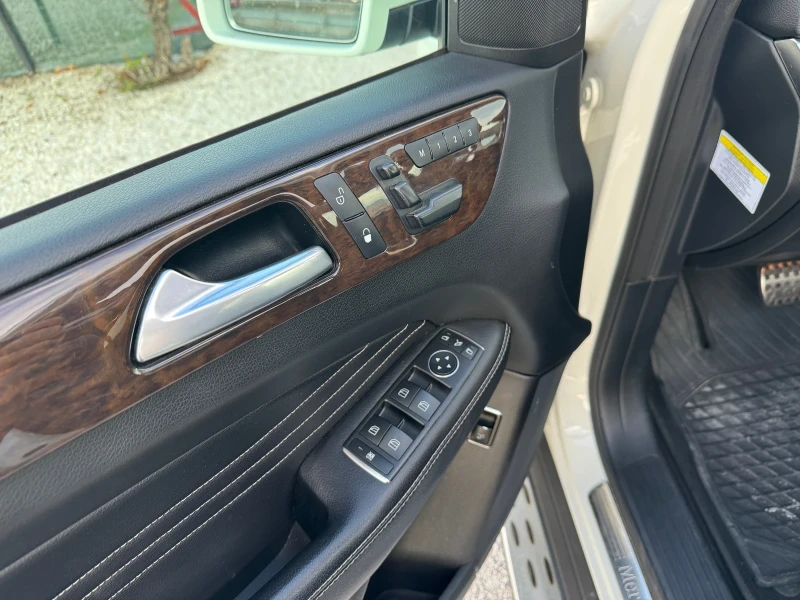 Mercedes-Benz ML 350 BLUETEC 4MATIC, снимка 16 - Автомобили и джипове - 52248106