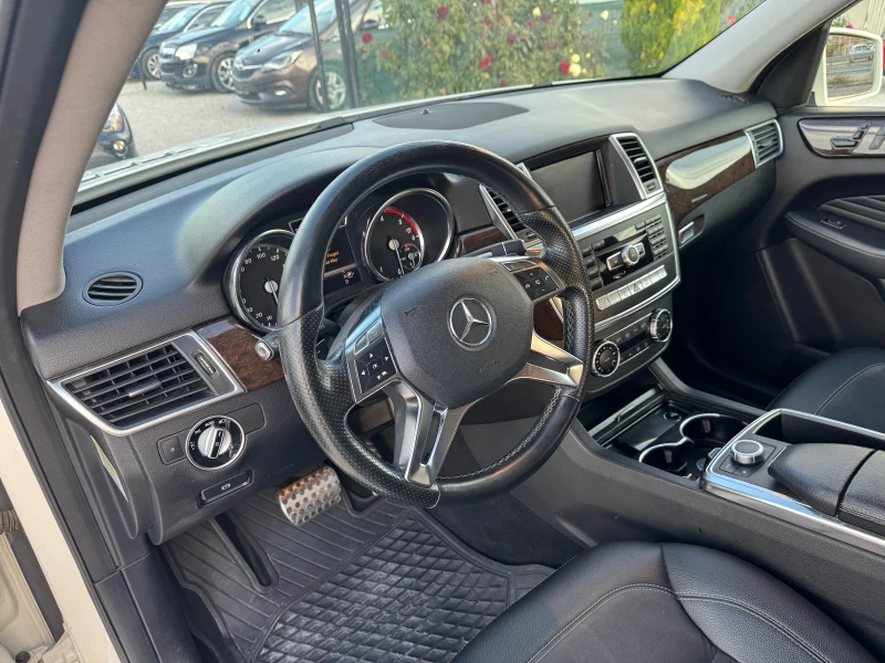 Mercedes-Benz ML 350 BLUETEC 4MATIC, снимка 9 - Автомобили и джипове - 52248106