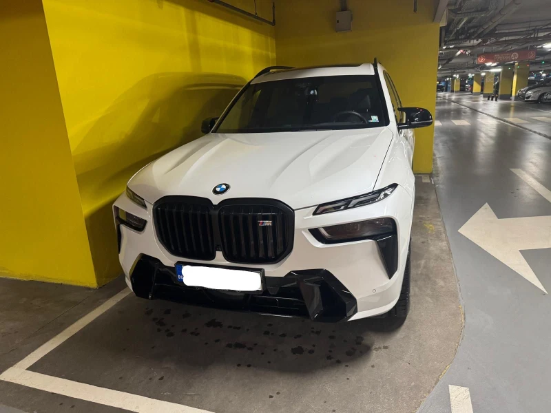 BMW X7 M60i, снимка 3 - Автомобили и джипове - 52414397