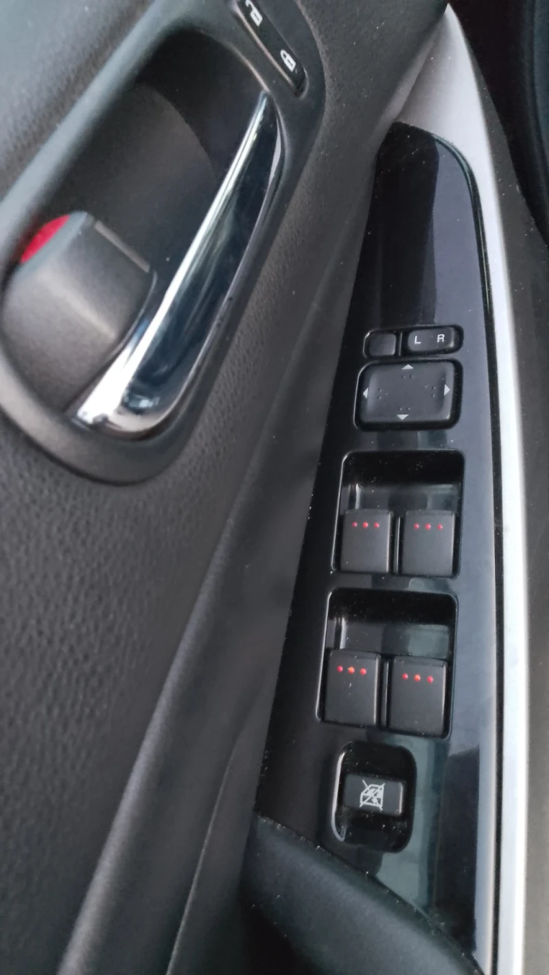 Mazda CX-7, снимка 3 - Автомобили и джипове - 52644216