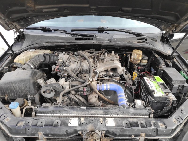 Kia Sorento 3.5 V6 Бензин/Газ, снимка 17 - Автомобили и джипове - 53485032