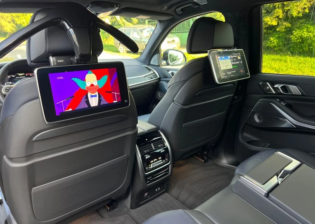 BMW X7 M50d xDrive Individual - изображение 10