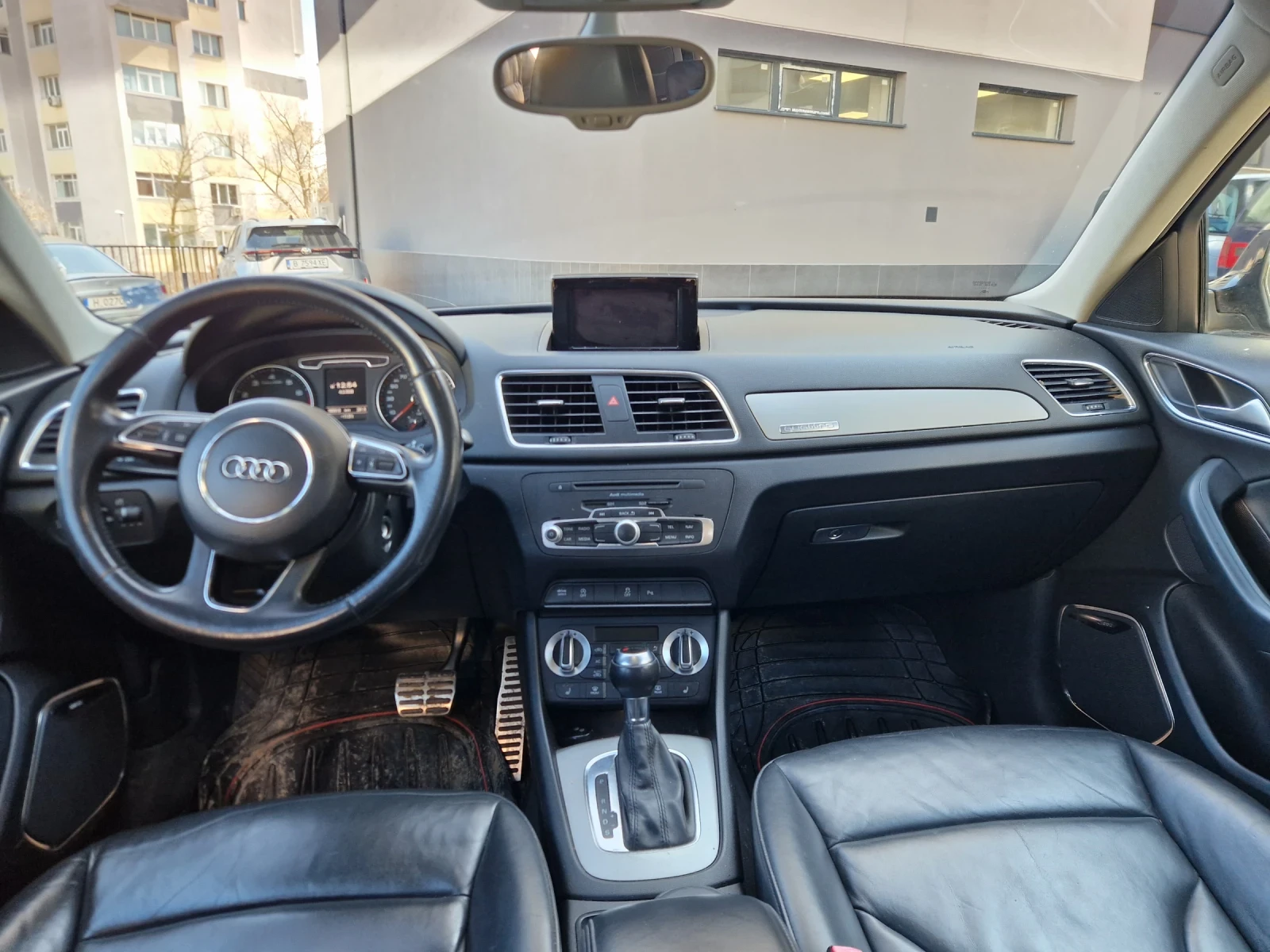 Audi Q3 2.0 tfsi - изображение 8