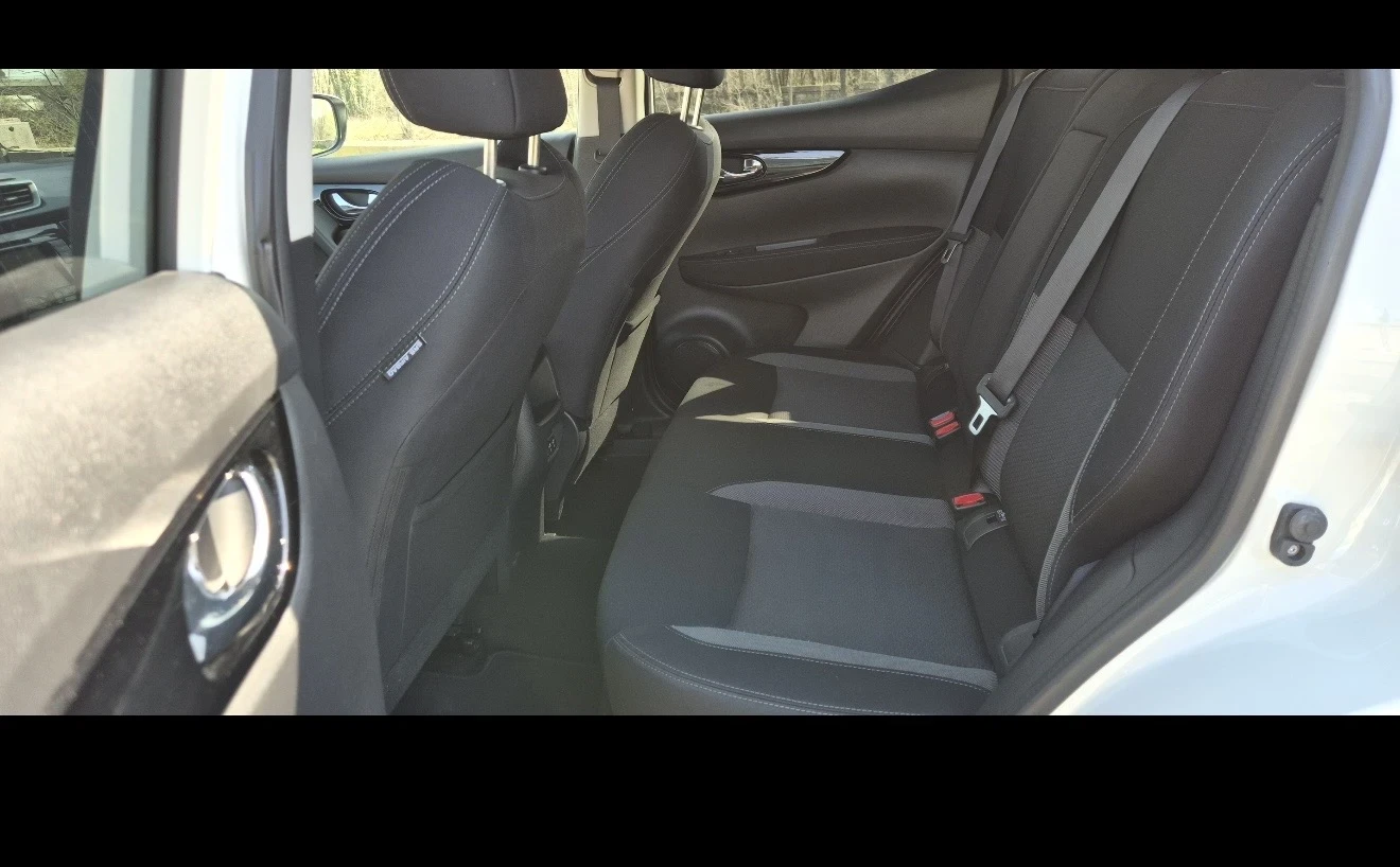 Nissan Qashqai, снимка 11 - Автомобили и джипове - 54143873