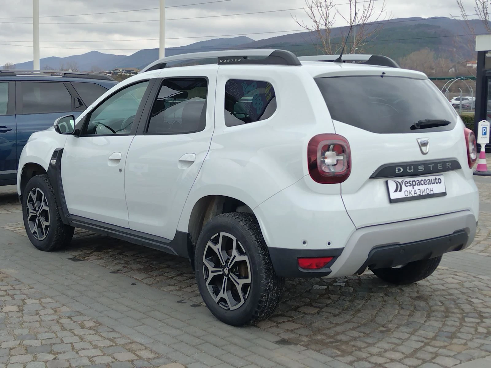 Dacia Duster 1.0 TCe ECO-G/100 к.с., снимка 6 - Автомобили и джипове - 53972381