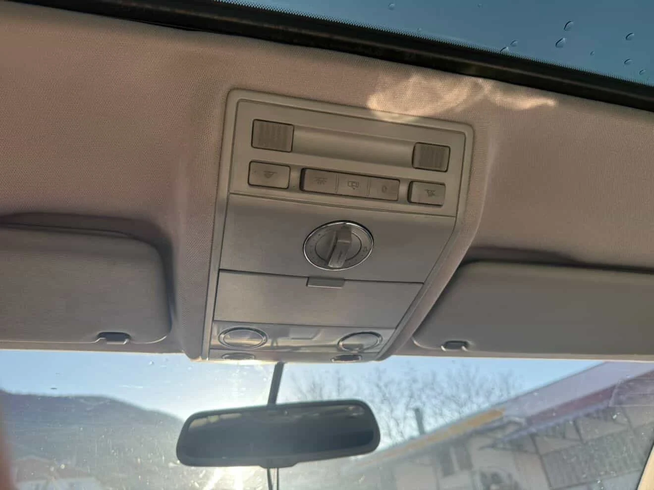 VW Touareg 4.2 V8 AUTOMATIC OFFROAD PACK + GAS, снимка 12 - Автомобили и джипове - 53983635