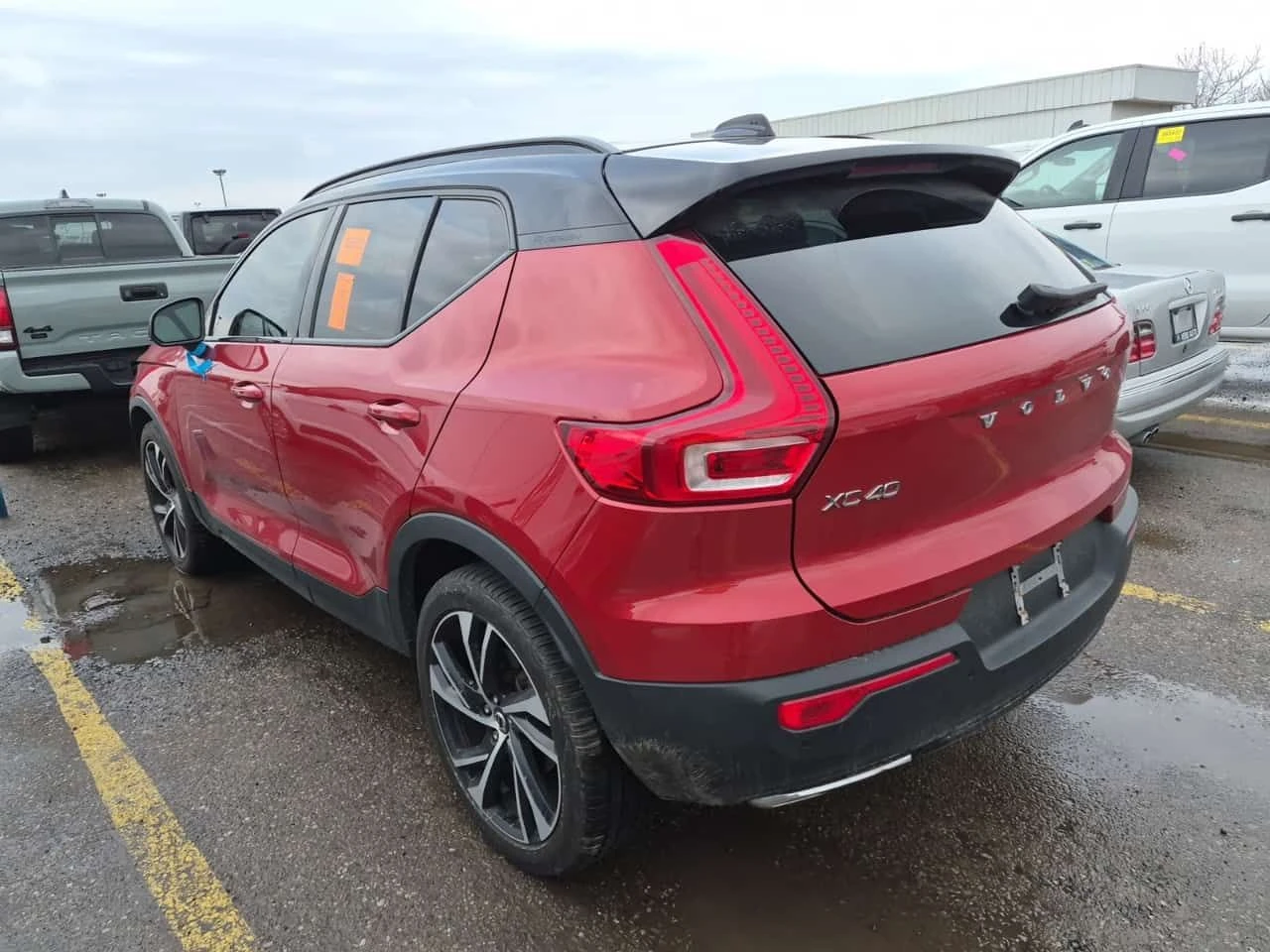 Volvo XC40 R Design  CARFAX, снимка 16 - Автомобили и джипове - 54097369