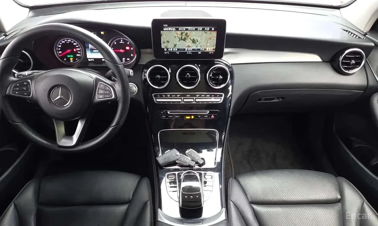 Mercedes-Benz GLC * GLC220 d 4MATIC * CARFAX * ЦЕНА ДО БГ, снимка 6 - Автомобили и джипове - 55500442