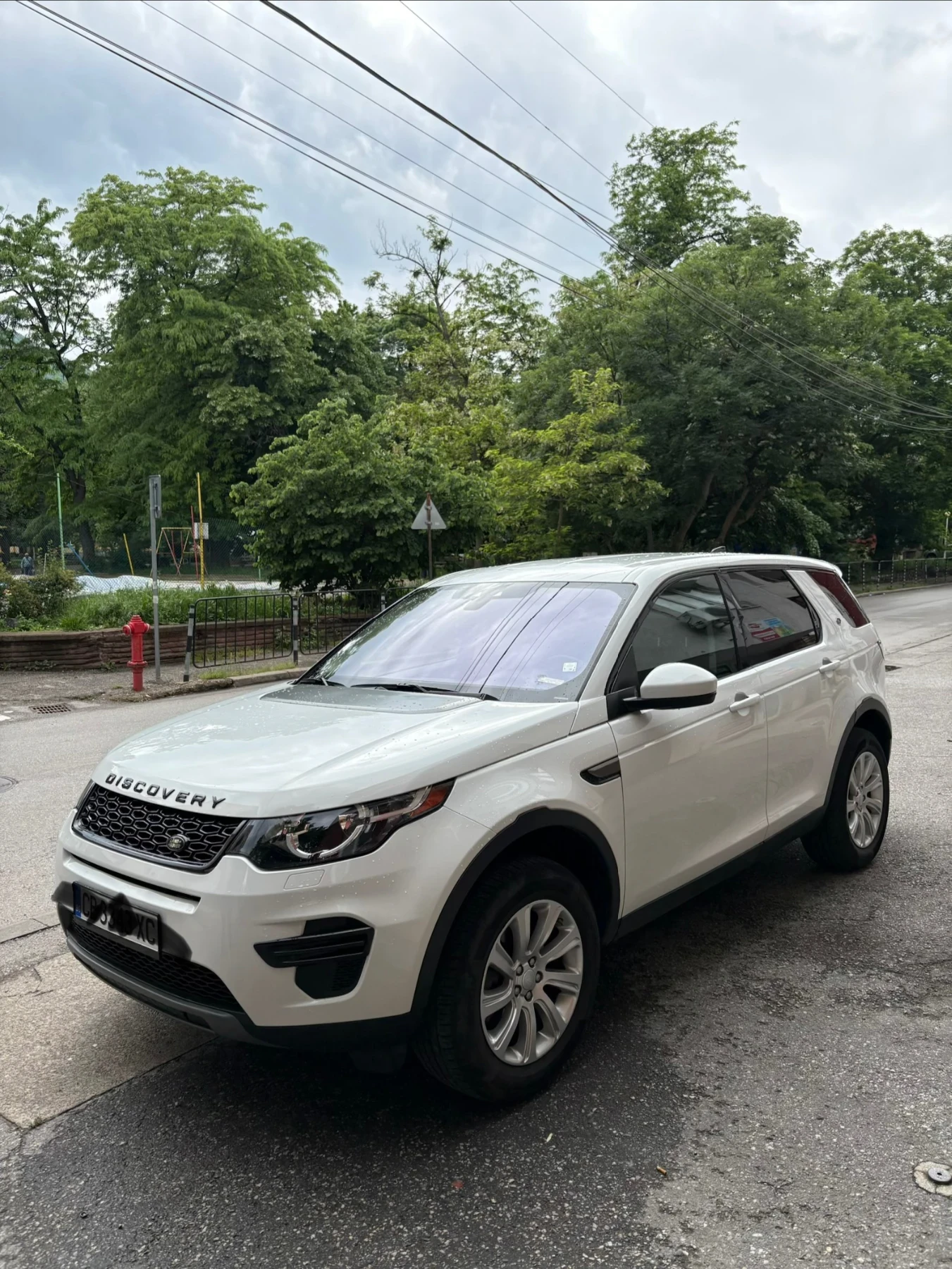 Land Rover Discovery Sport, снимка 3 - Автомобили и джипове - 55948610