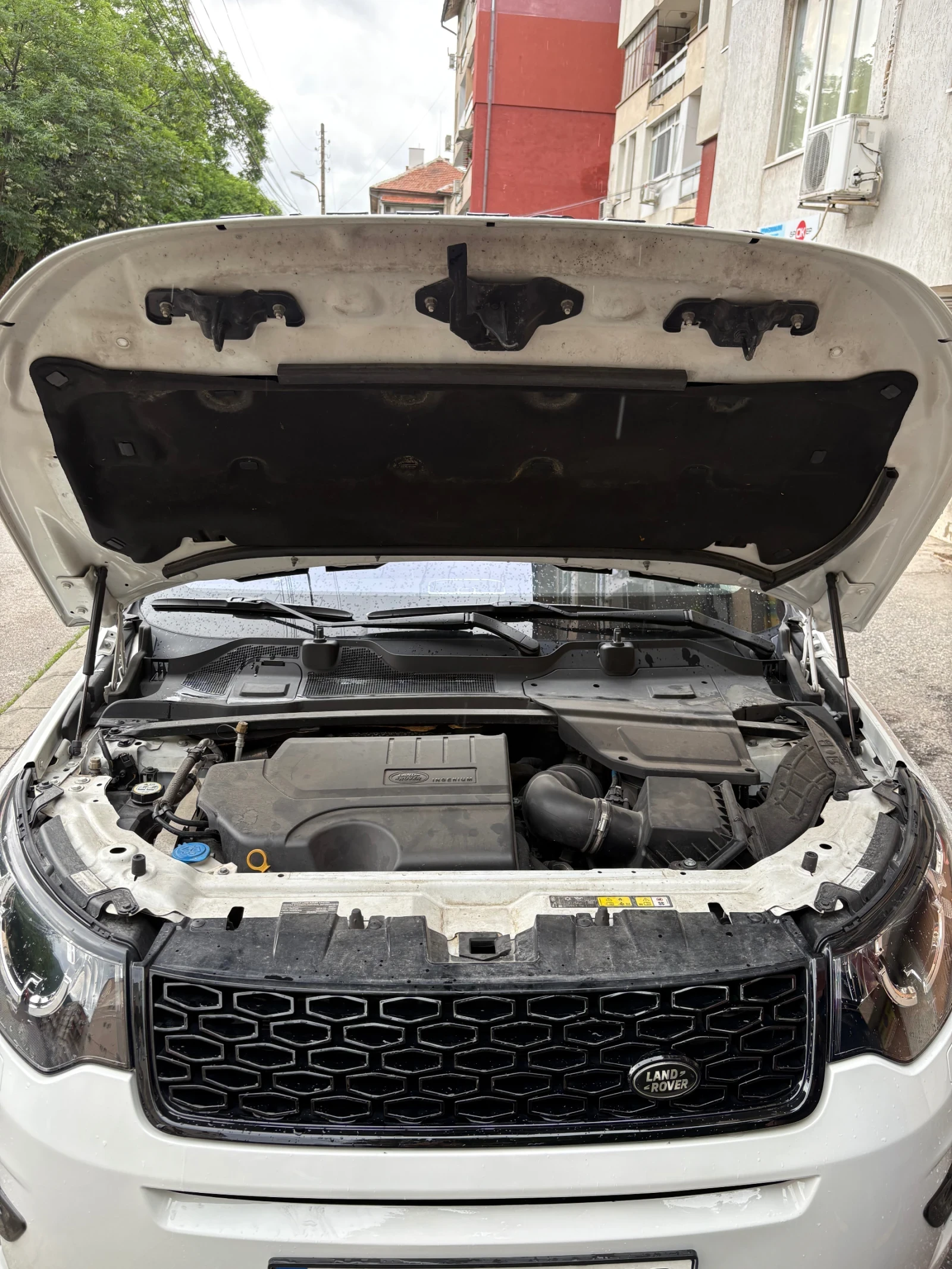 Land Rover Discovery Sport, снимка 12 - Автомобили и джипове - 55948610