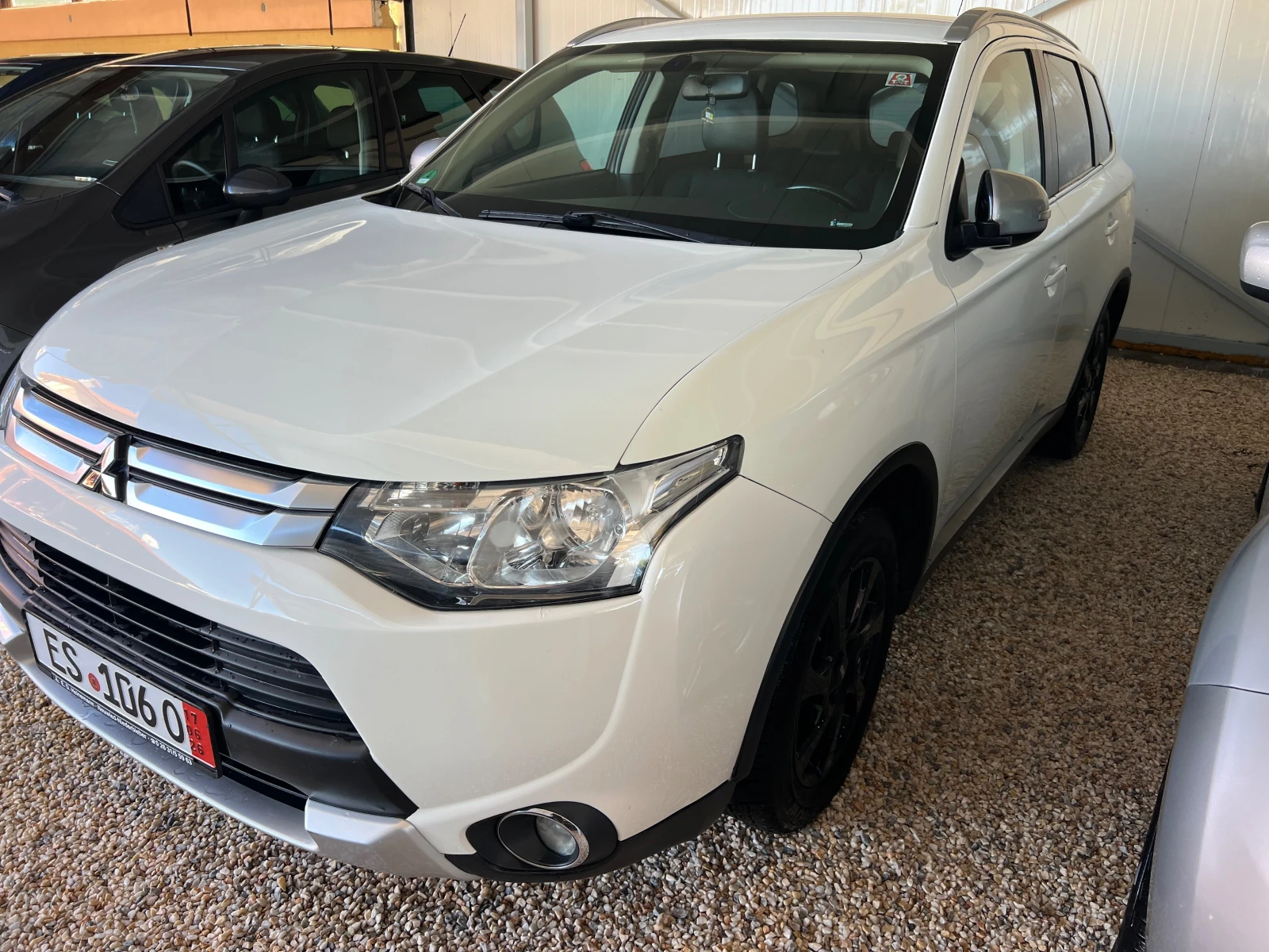 Mitsubishi Outlander �������� ������� | Mobile.bg � ����������� 3