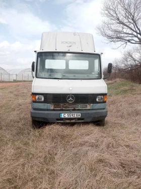 Снимка Mercedes-Benz 814