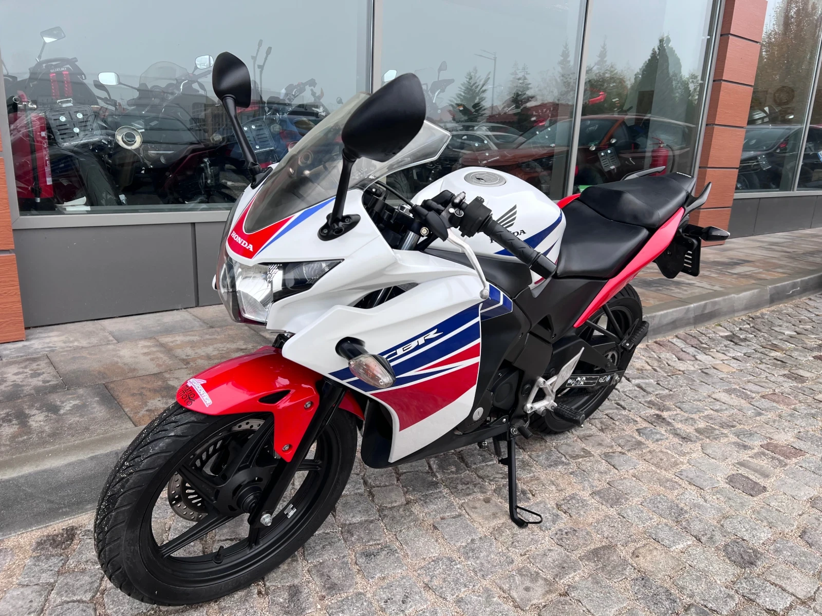Honda Cbr 125 R A1 - изображение 5