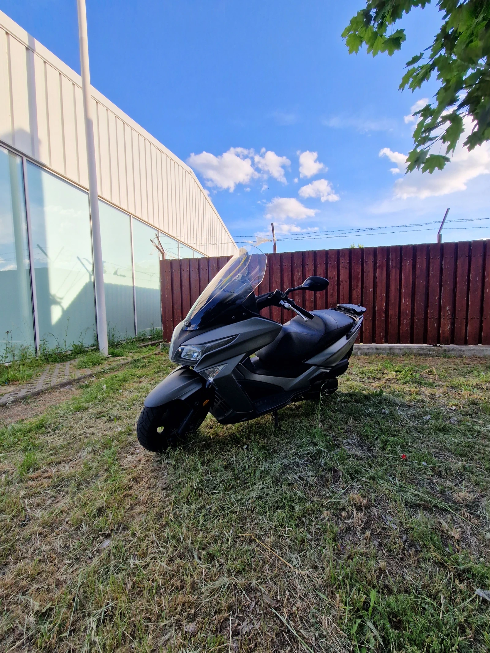 Kymco Downtown Xtown, снимка 3 - Мотоциклети и мототехника - 54714853