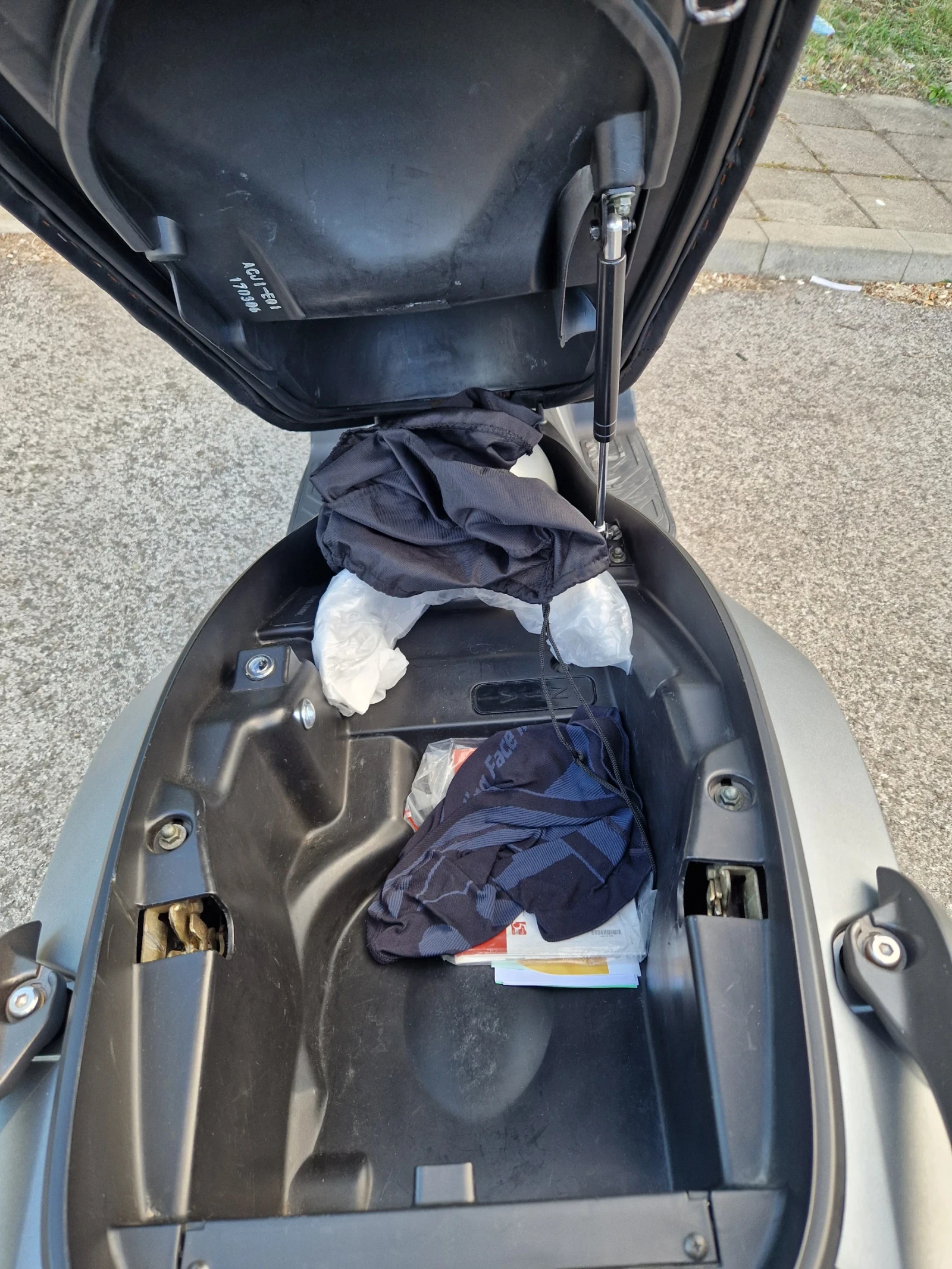 Kymco Downtown Xtown, снимка 8 - Мотоциклети и мототехника - 54714853