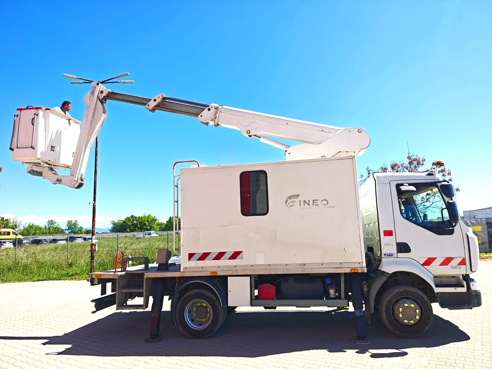 Автовишка Друга марка France Elevateur 182CPM - изображение 4