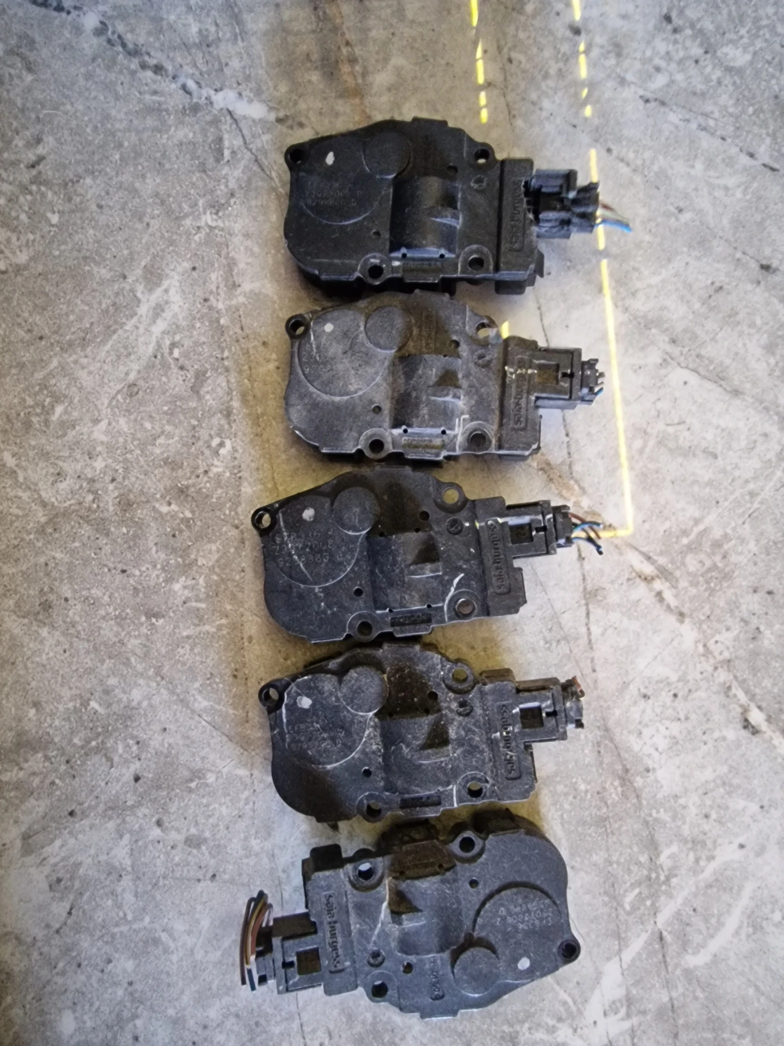 412650750 моторче клапи парно BMW, снимка 2 - Части - 53769510