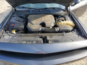 Dodge Challenger 3.6l Sxt, снимка 11