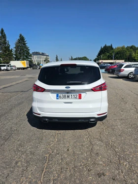     Ford S-Max 2.0