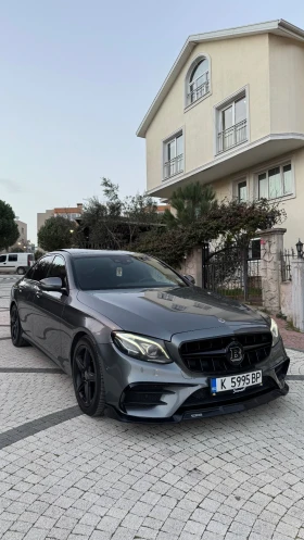 Mercedes-Benz E 350 Пълна сервизна история - 29950 € / 58577.11 лв. - 49239022 2