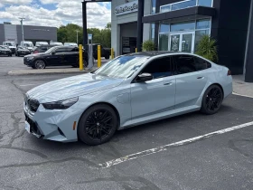 BMW M5 * Sedan * PANO* ПОДГРЕВ* KEYLESS* 