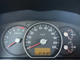 Kia Carens undefined | Auto.bg — изображение 14