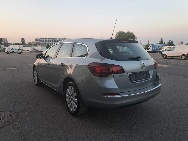 Opel Astra * COSMO* FACE* 131ps.* TOP* , снимка 5 - Автомобили и джипове - 47580505