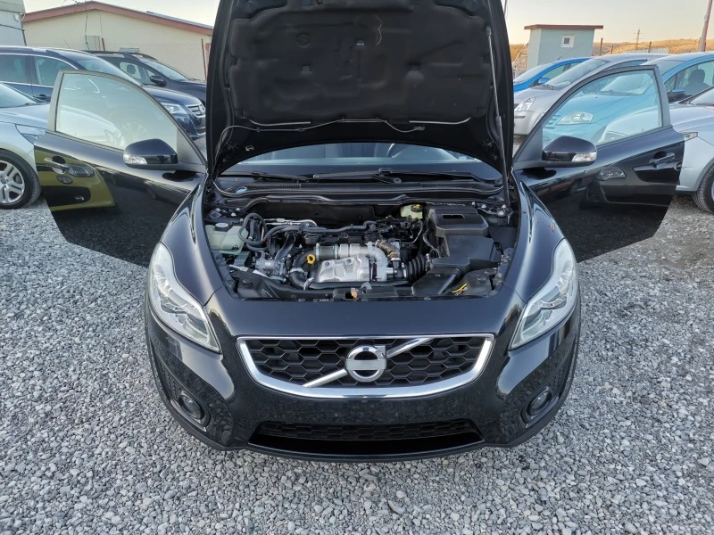 Volvo C30 1.6d E5A FACE, снимка 11 - Автомобили и джипове - 46354481