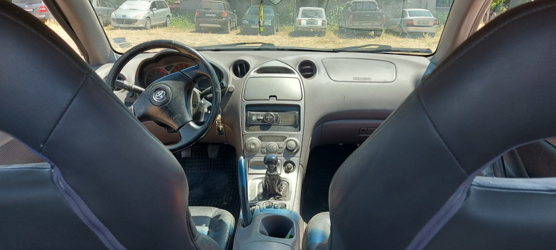 Toyota Celica 1.8, снимка 5 - Автомобили и джипове - 46427699