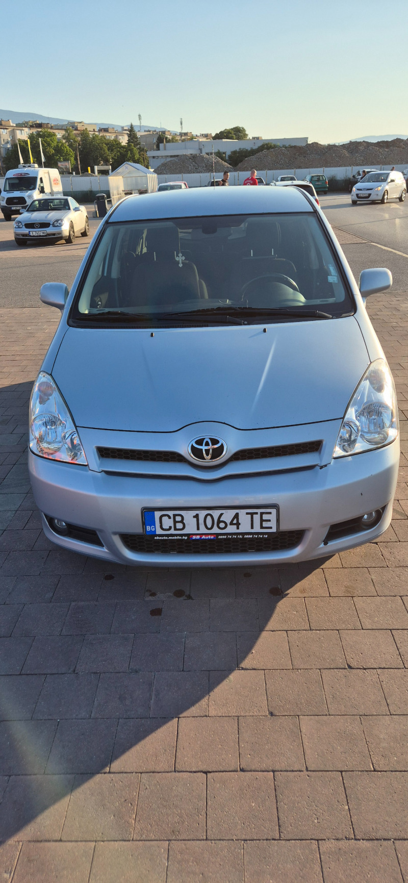 Toyota Corolla verso, снимка 1 - Автомобили и джипове - 46759618