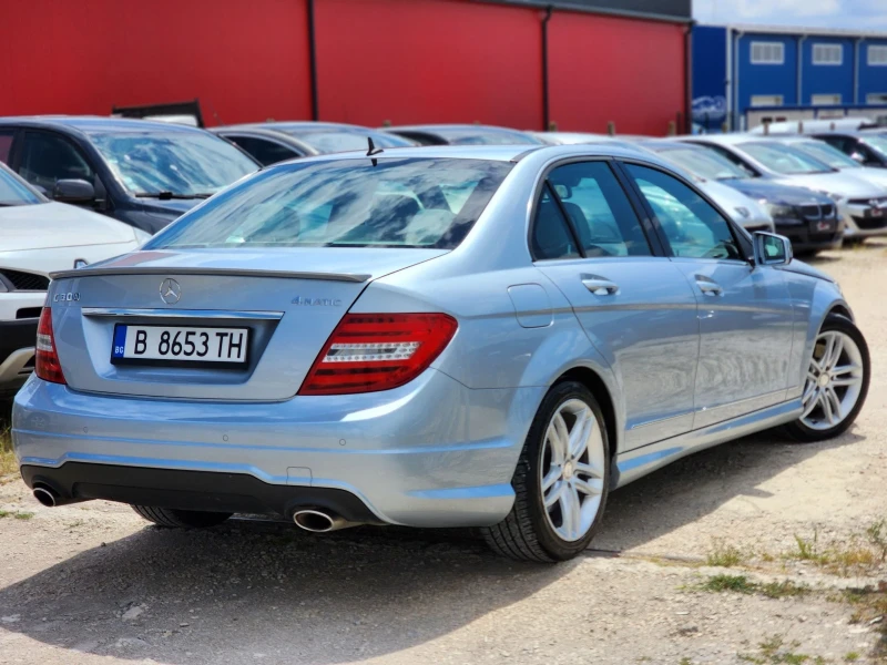 Mercedes-Benz C 300 AMG, снимка 3 - Автомобили и джипове - 48075613