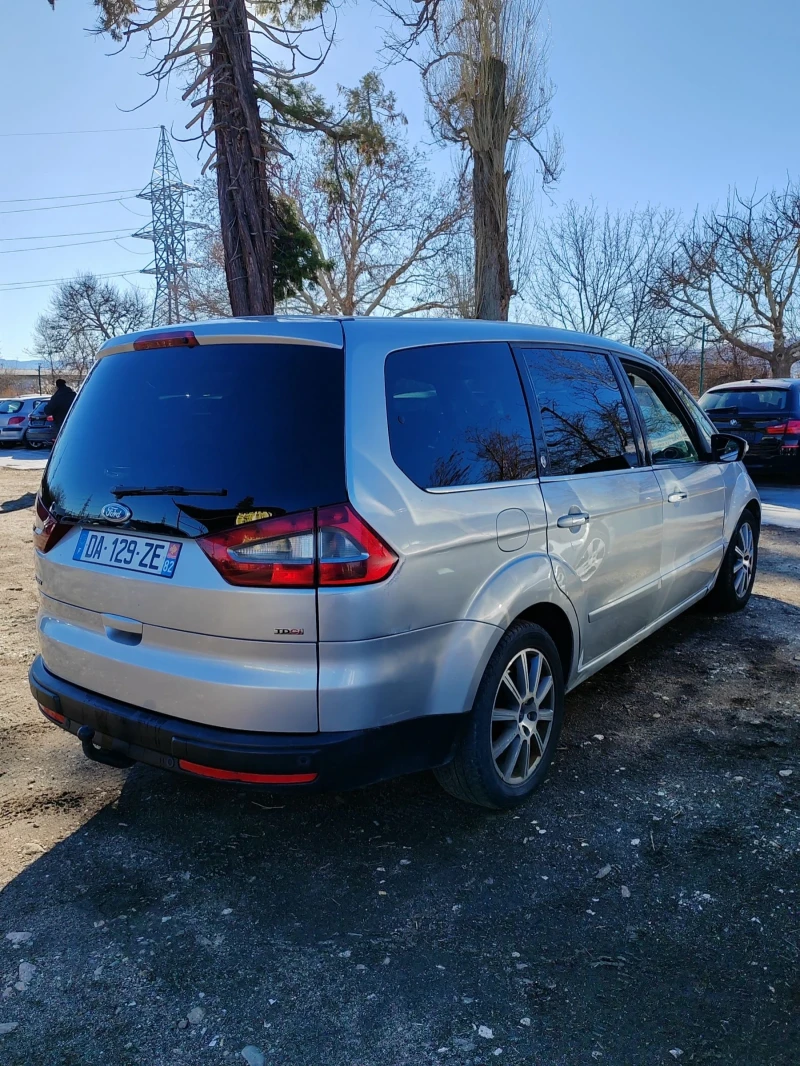 Ford Galaxy 1.8, 125к.с. 7 места, снимка 4 - Автомобили и джипове - 48377052